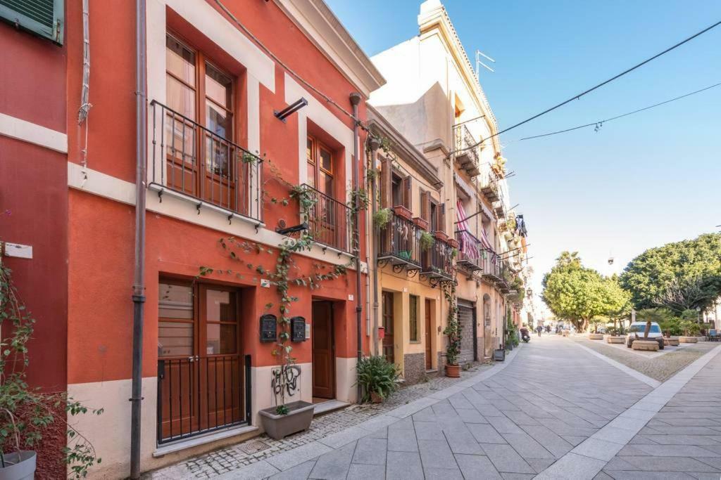 Mirti Boutique Apartment Heart カリアリ エクステリア 写真